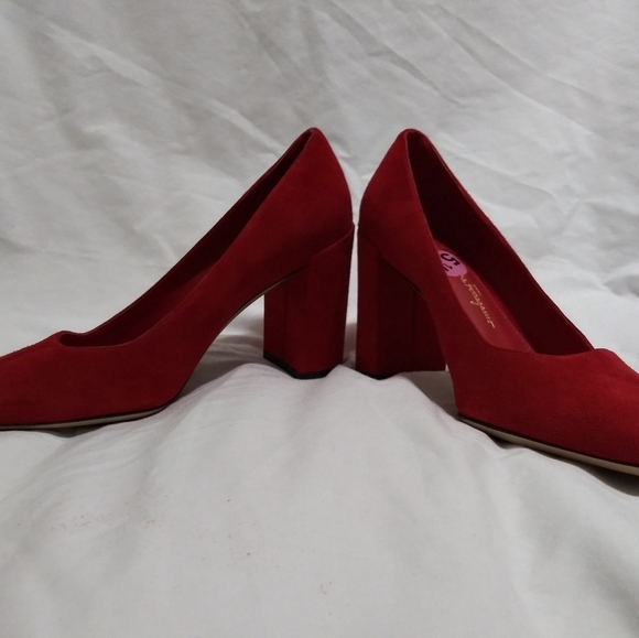 Salvatore Ferragamo Red Suede pumps size 5.5B - Picture 3 of 5